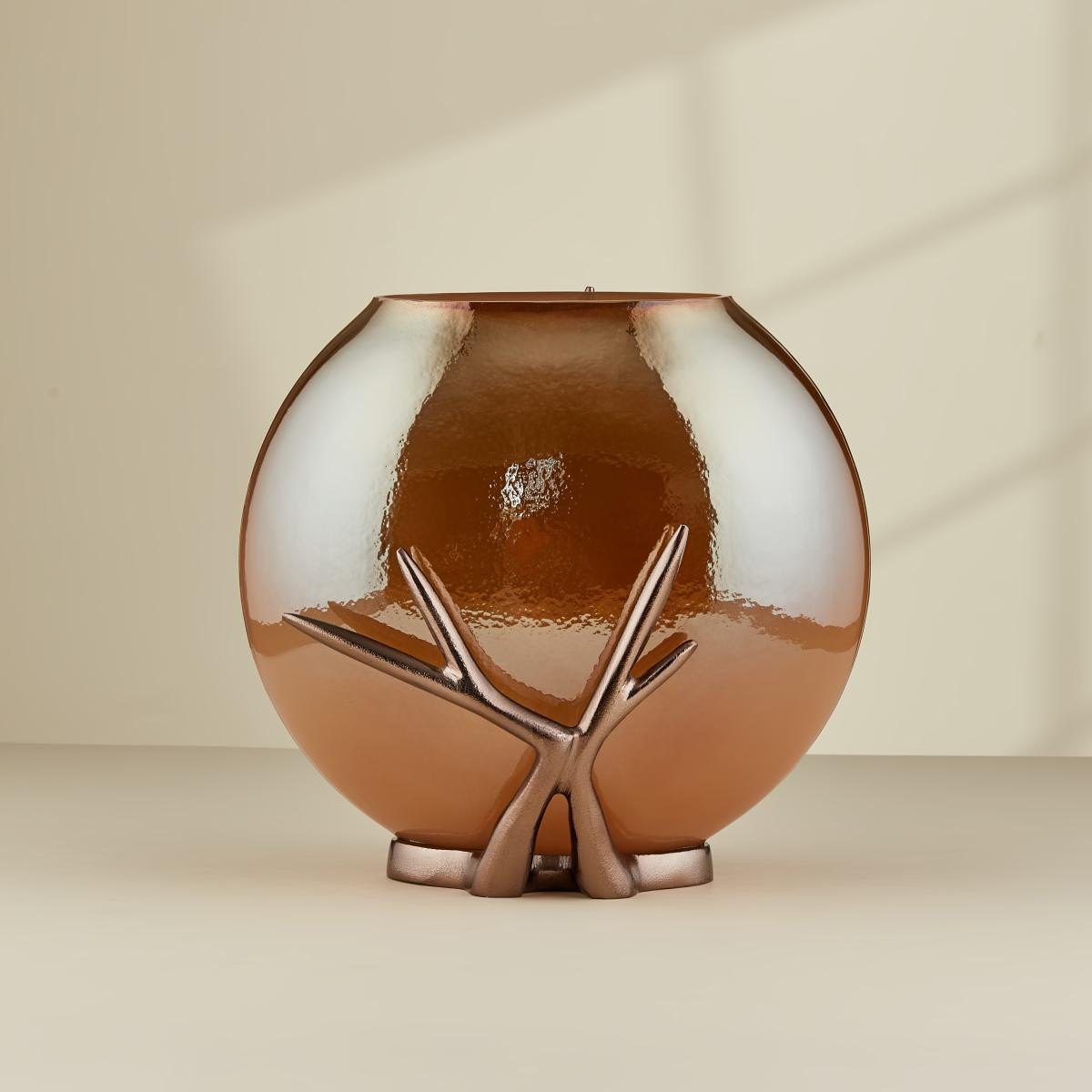 Cornella Cornella Gınger Antik Bronz Metal Detaylı Cam Vazo Küçük Ağız:15 Cm X Boy:25 Cm X Gövde:25 Cm ürün görseli