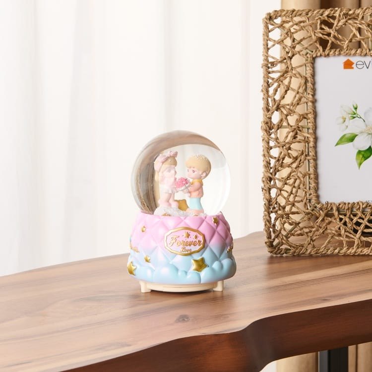 Evidea Tohana Love Işıklı ve Müzikli Kar Küresi - Asorti - 10 cm ürün görseli